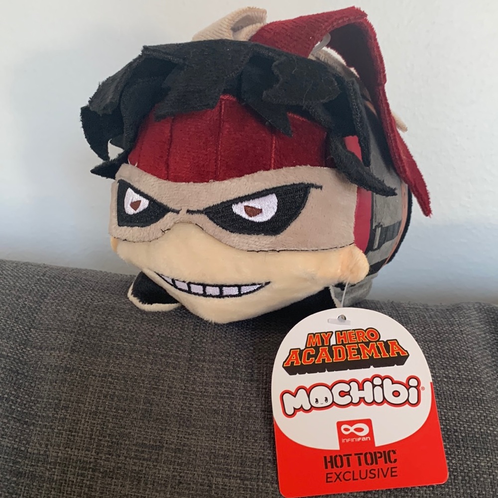 My Hero Academia Mochibi - Hot Topic Exclusive plush - new with tags